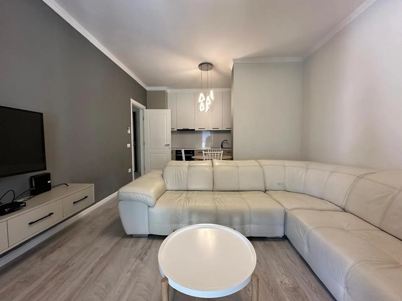 Clover Home Tirana